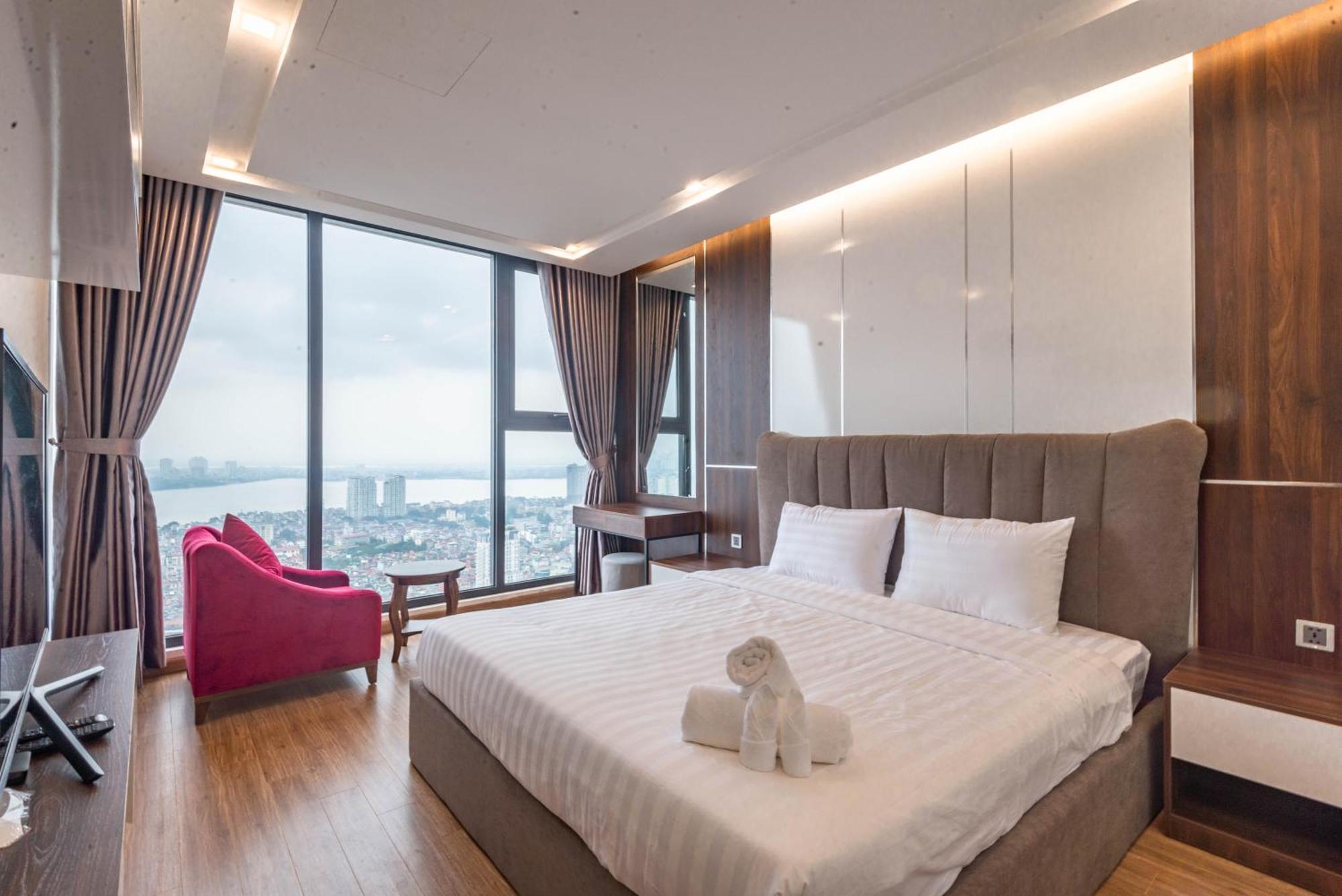 Luxury Serviced Apartment Vinhomes Metropolis Premium Hanoi Exterior photo